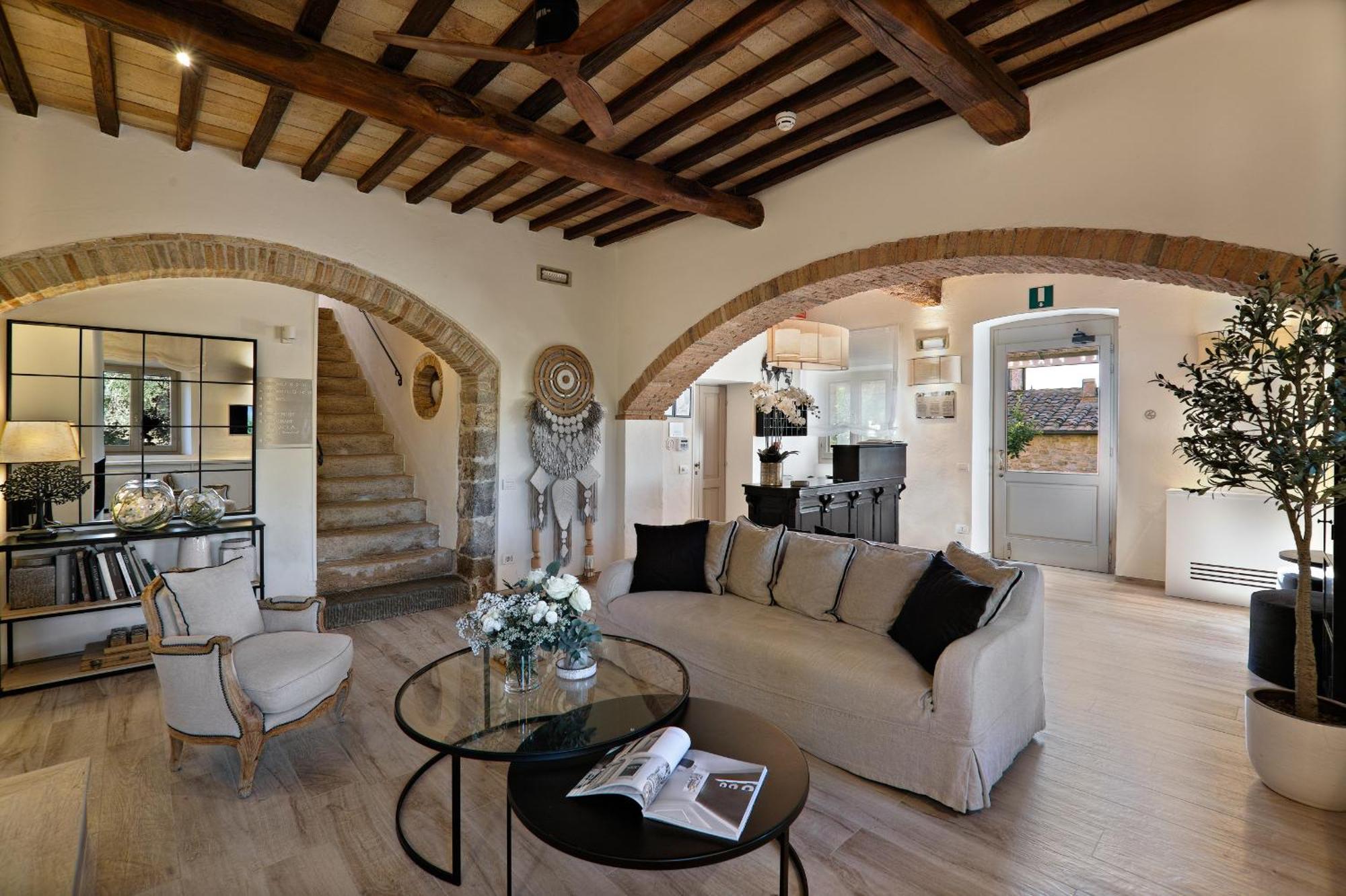 Locanda Le Piazze Castellina in Chianti Exterior photo